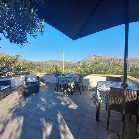 Ibiscus Bed and Breakfast Castellammare del Golfo Exteriör bild