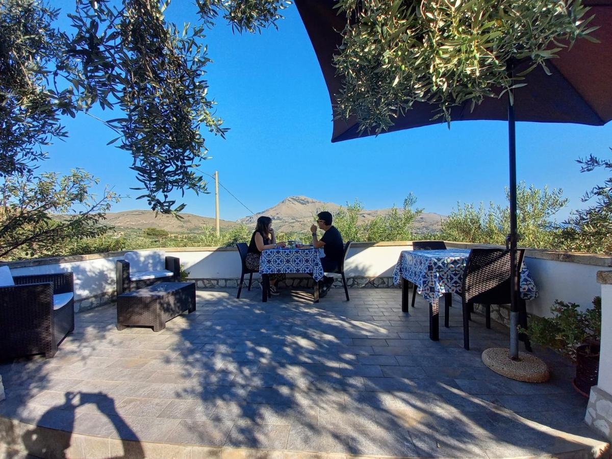 Ibiscus Bed and Breakfast Castellammare del Golfo Exteriör bild