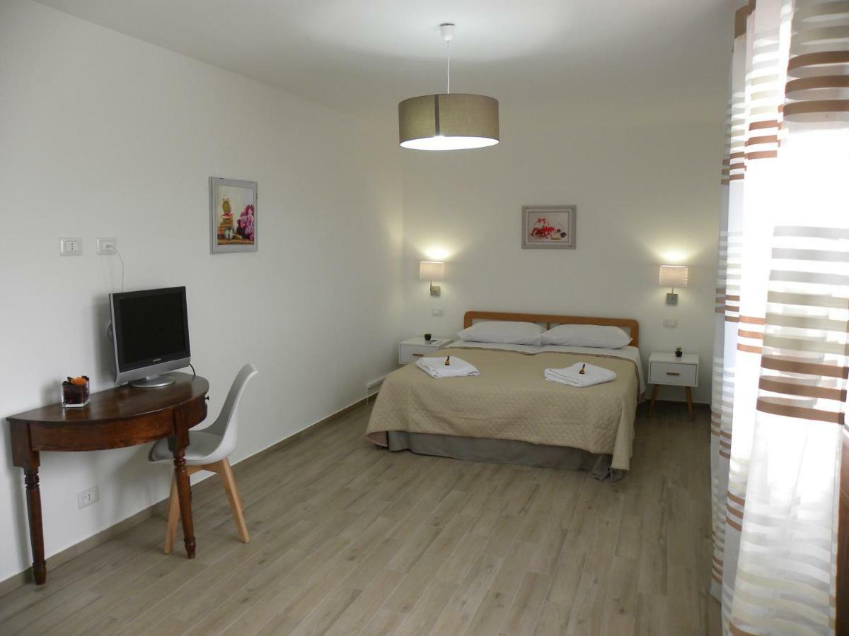 Ibiscus Bed and Breakfast Castellammare del Golfo Exteriör bild