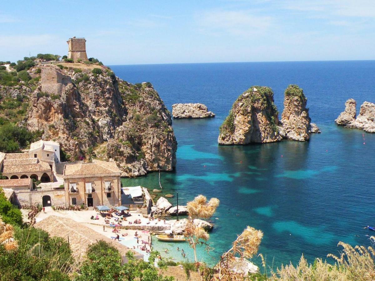 Ibiscus Bed and Breakfast Castellammare del Golfo Exteriör bild